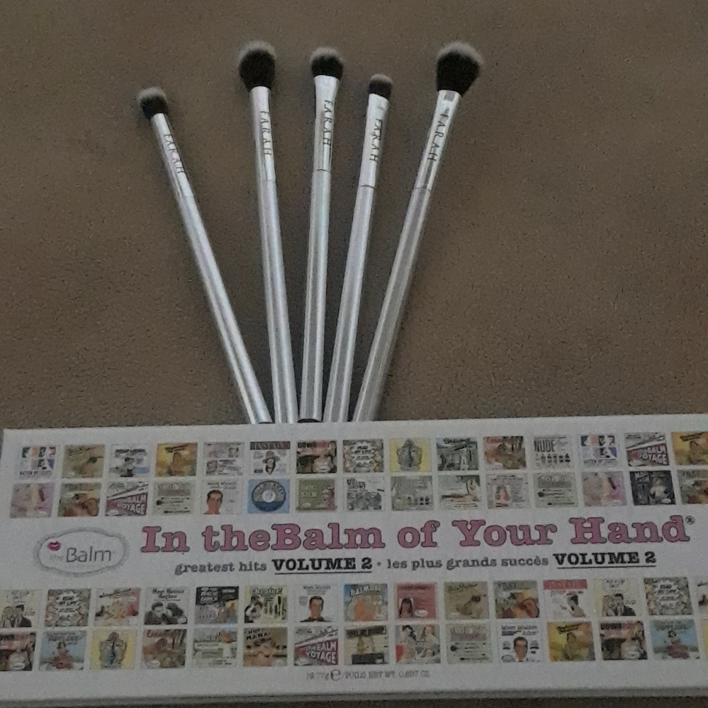 Pallete and Brushes Set